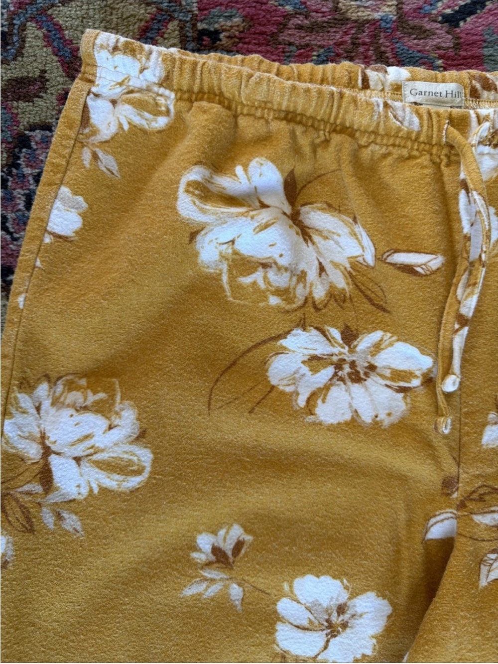 Garnet Hill Organic Cotton Heritage Flannel Pajamas Gold White Floral Sz Medium - Picture 3 of 15